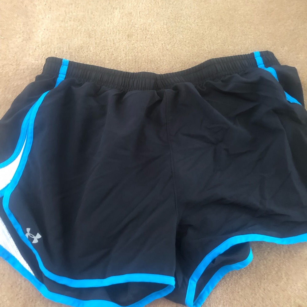 Under Armour athletic shorts with liner attached